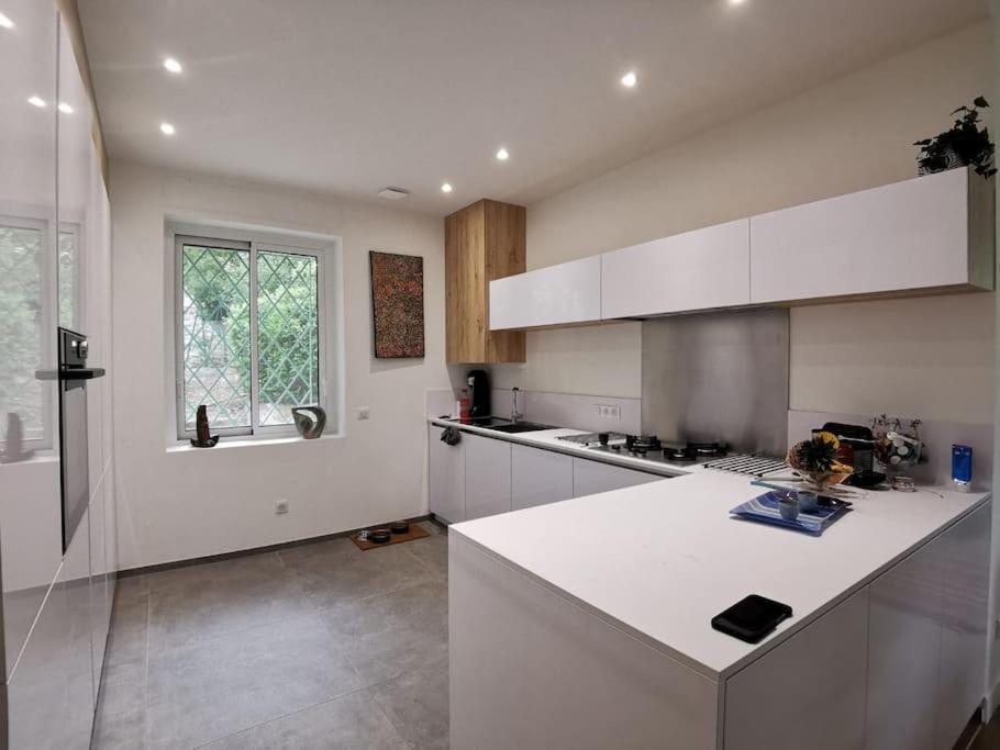 Bestouan - 3 Chambres - Clim - Spacieux Cassis Exteriör bild